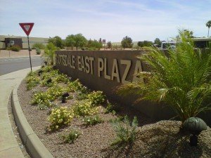 Scottsdale East Plaza Front Entrance - Victor's Landscaping